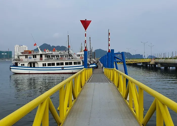 Hai Ha 83 Vuon Dao Ha Long